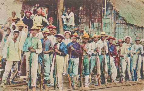 Ang Mga Maniniyot ug Litratista sa Karaang Sugbo.